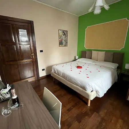 Bed and breakfast La Pineta By La Capannina 3*